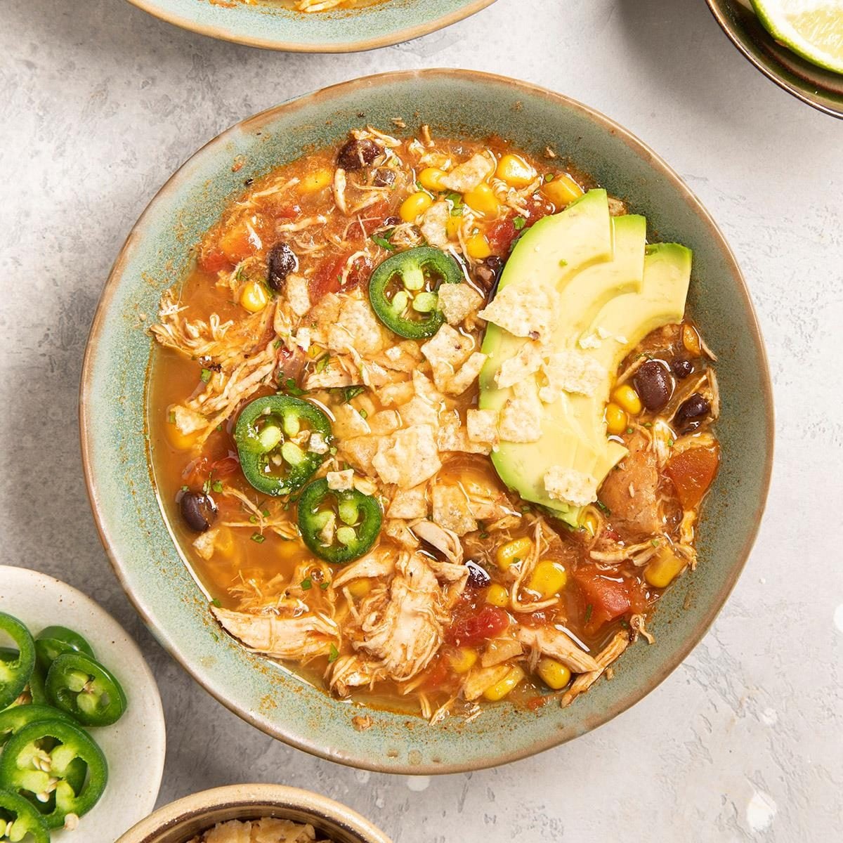 Effortless Slow Cooker Chicken Tortilla Soup: Delicious & Nourishing